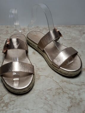 Stuart Weitzman Women's Metallic Rose Gold Platform Espadrlles Sandals 6.5